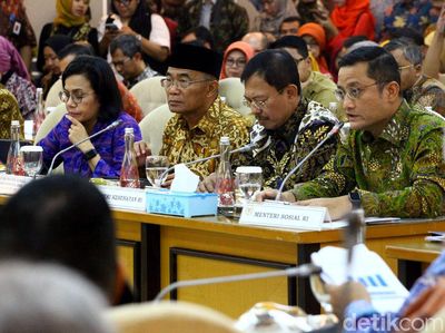 Menkes dkk Rapat Bahas Kenaikan Iuran BPJS Kesehatan Bareng DPR