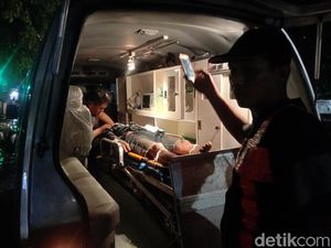 Ngebut Saat Hujan, Warga Tuban Tewas Tabrak Pembatas Tengah Jalan