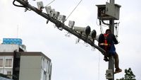 Begini Perbaikan Instalasi Kabel CCTV Lalu Lintas di Kawasan Thamrin