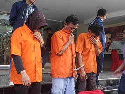 Berkasi hingga Mancanegara, 3 Pencuri Modus Geser Tas di Jaksel Diciduk