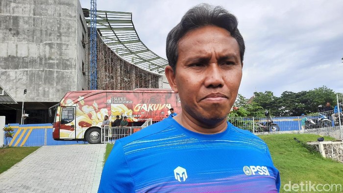 Pelatih Timnas Indonesia U-16 Bima Sakti