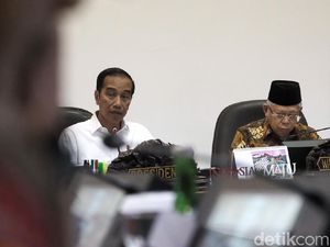 Teken Perpres, Jokowi Bolehkan Maruf Amin Tambah Stafsus Jadi 10 Orang Teken Perpres, Jokowi Bolehkan Maruf Amin Tambah Stafsus Jadi 10 Orang