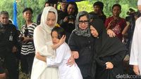 Momen BCL Melepas Kepergian Ashraf Sinclair