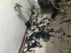 Polisi Olah TKP Terkait Pelemparan Batu di Rumah Ketum 212 Slamet Maarif