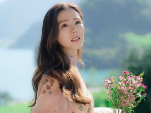 Potret 8 Artis Korea Sebelum 40 Tahun, Son Ye Jin Tunangan dengan Hyun Bin Potret 8 Artis Korea Sebelum 40 Tahun, Son Ye Jin Tunangan dengan Hyun Bin