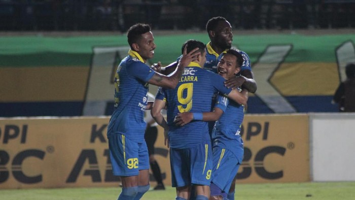 Striker Persib Bandung Wander Luiz