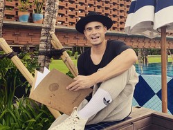 Maia Kenang Ashraf Sinclair Sosok yang Baik dan Rendah Hati