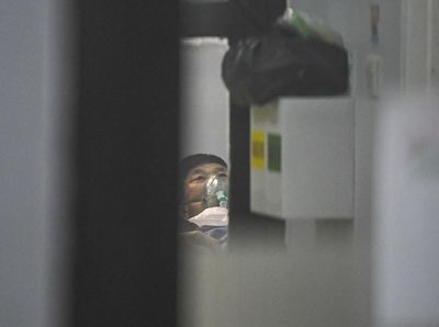 Penanganan Pasien Terduga Corona di RSMH Palembang