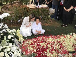 Jangan Katakan 5 Hal Ini ke Wanita yang Suaminya Baru Meninggal