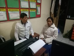 Wanita Ini Melahirkan Sendiri di Kamar Mandi Lalu Buang Bayinya