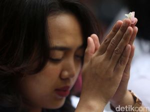 Makna Penyekeban Galungan, Redite Paing Dunggulan 5 Juni 2022 Makna Penyekeban Galungan, Redite Paing Dunggulan 5 Juni 2022