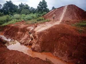 Melihat Waterpark ala Anak-anak Bojong Gede