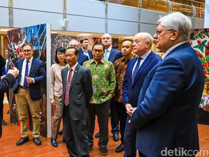 KBRI Moskow Gelar Seminar Peringati 70 Tahun Hubungan Indonesia-Rusia KBRI Moskow Gelar Seminar Peringati 70 Tahun Hubungan Indonesia-Rusia