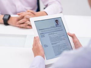 7 Website dan Aplikasi yang Bikin CV Jadi Menarik, Fresh Graduate Bisa Coba!