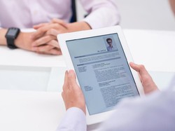 7 Website dan Aplikasi yang Bikin CV Jadi Menarik, Fresh Graduate Bisa Coba!