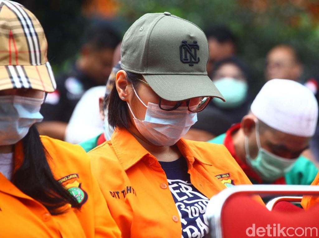 Soal Kepemilikan Ekstasi Lucinta Luna, Pengacara Singgung Bungkus Mi Instan Soal Kepemilikan Ekstasi Lucinta Luna, Pengacara Singgung Bungkus Mi Instan