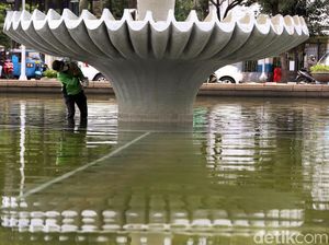 Melihat Perawatan Air Mancur Thamrin