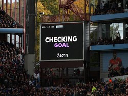 Arsene Wenger Ajukan Perubahan Aturan Offside!