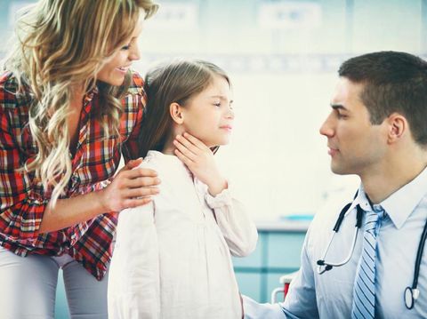 5 Pengobatan Rumahan untuk Redakan Batuk Anak
