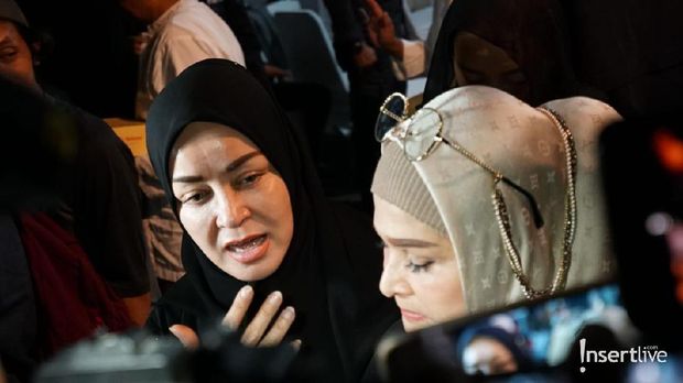 Chintami Atmanagara dan Cut Yanthi