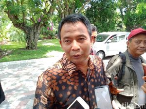 Sampai Mana Pembahasan Sekolah Tatap Muka di Surabaya? Sampai Mana Pembahasan Sekolah Tatap Muka di Surabaya?