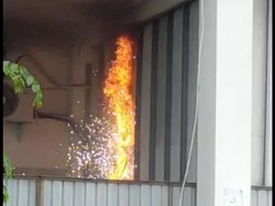 Diduga Korsleting Listrik, Api Muncul di Masjid Agung Medan-Dinding Gosong