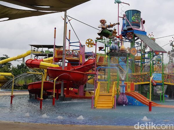 Foto: Taman Air dengan Theater 5D Pertama di Indonesia