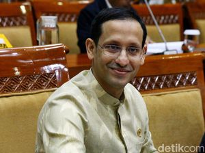 Jengkelnya Menteri Nadiem Dikaitkan Isu GoPay untuk SPP Jengkelnya Menteri Nadiem Dikaitkan Isu GoPay untuk SPP