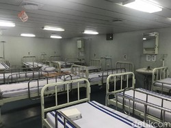 Video: Batuk, Mahasiswi Padang Dirawat di RS Sepulang dari Thailand