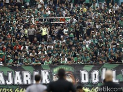 PT LIB Targetkan Suporter Bisa Datang ke Stadion Mulai Awal 2022