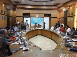 Mahfud Md Pimpin Rakorsus Bahas Alutsista, Menhan Prabowo-KSAD Hadir