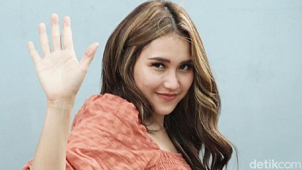 Ayu Ting Ting Kok Makin Gemesin?