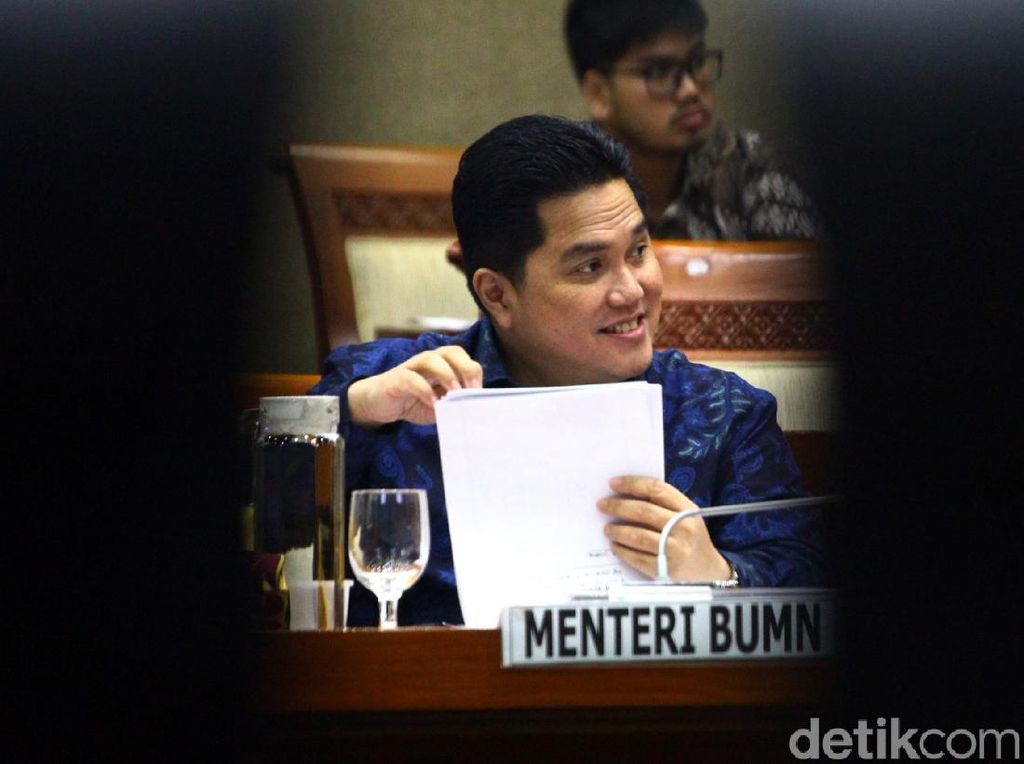 Erick Jamin Bongkar Pasang Bos BUMN Bukan karena Dekat Menteri Erick Jamin Bongkar Pasang Bos BUMN Bukan karena Dekat Menteri