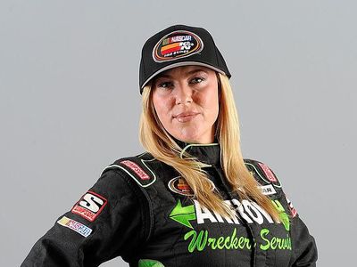 Candace Muzny, Pebalap NASCAR yang Tewas Usai Insiden Tampar Pegawai Salon