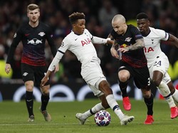 Duh, Tiga Pemain Leipzig Salah Kostum Saat Jumpa Tottenham