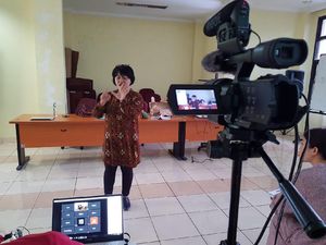 Gegara Corona, Unpad Bikin Kuliah Online untuk Mahasiswa China