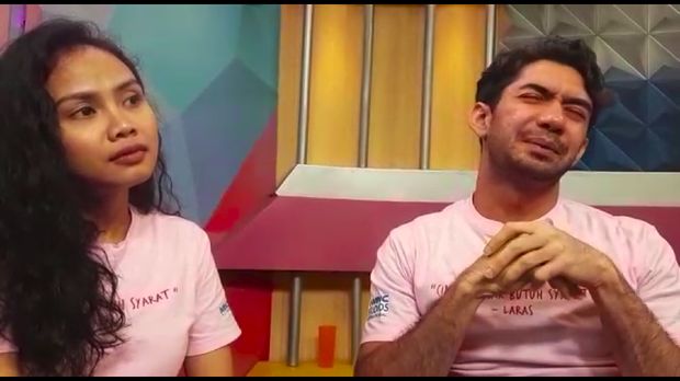 Reza Rahadian Bangga Jika Filmnya Dapat Menyentuh Hati Penonton