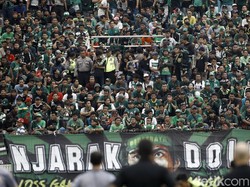 Bonek Balas Pesan Wali Kota Bandung