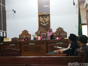 Digugat Eks Caleg, Gerindra Jelaskan Kewenangan Partai dalam Duplik Digugat Eks Caleg, Gerindra Jelaskan Kewenangan Partai dalam Duplik