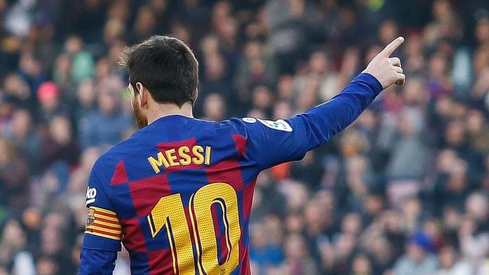 Lionel Messi BARCELONA, SPAIN - FEBRUARY 15: Lionel Messi of FC Barcelona gestures during the Liga match between FC Barcelona and Getafe CF at Camp Nou on February 15, 2020 in Barcelona, Spain. (Photo by Eric Alonso/Getty Images)