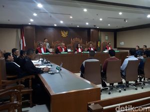 Cerita Saksi Antar Orang Suruhan Eks Aspri Menpora Ambil Uang di Kantor KONI Cerita Saksi Antar Orang Suruhan Eks Aspri Menpora Ambil Uang di Kantor KONI