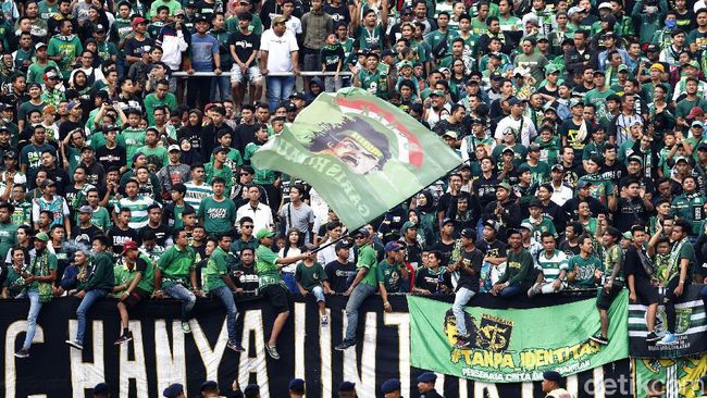 Ragam Aksi Bonek Demi Bajul Ijo Ragam Aksi Bonek Demi Bajul Ijo