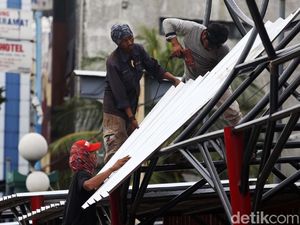 Pembangunan Pusat Nasi Kapau di Kramat Raya
