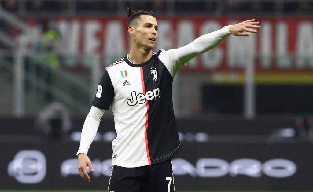 MILAN, ITALY - FEBRUARY 13:  Cristiano Ronaldo of Juventus gestures during the Coppa Italia Semi Final match between AC Milan and Juventus at Stadio Giuseppe Meazza on February 13, 2020 in Milan, Italy.  (Photo by Marco Luzzani/Getty Images)