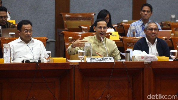 Kemendikbud Terus Lakukan Evaluasi Pendidikan Jarak Jauh