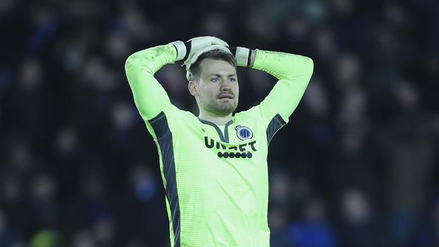 Mignolet Ikuti Jejak Alisson di Laga Lawan MU