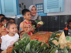 Siswa SD di Kota Madiun Rayakan Ultah dengan Ramah Lingkungan Siswa SD di Kota Madiun Rayakan Ultah dengan Ramah Lingkungan