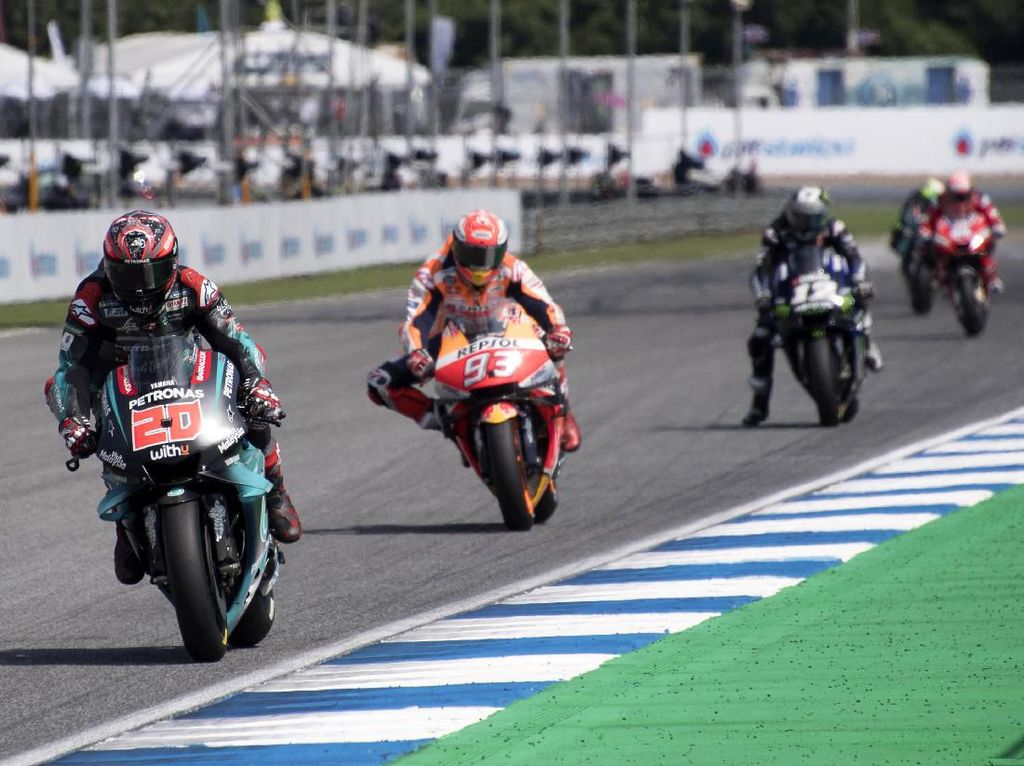 Melihat Lagi Pertarungan Epik Marquez Vs Quartararo di MotoGP Thailand Melihat Lagi Pertarungan Epik Marquez Vs Quartararo di MotoGP Thailand
