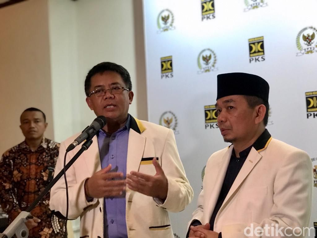Cerita Presiden PKS: Prabowo Bilang, Kawan Lama Jangan Dilupakan Cerita Presiden PKS: Prabowo Bilang, Kawan Lama Jangan Dilupakan