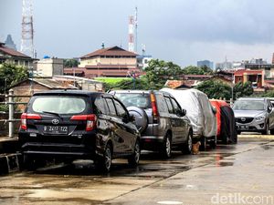 Tetangga Parkir Sembarangan Bikin Jengkel, Begini Aturan Parkir di Jalan Perumahan Tetangga Parkir Sembarangan Bikin Jengkel, Begini Aturan Parkir di Jalan Perumahan